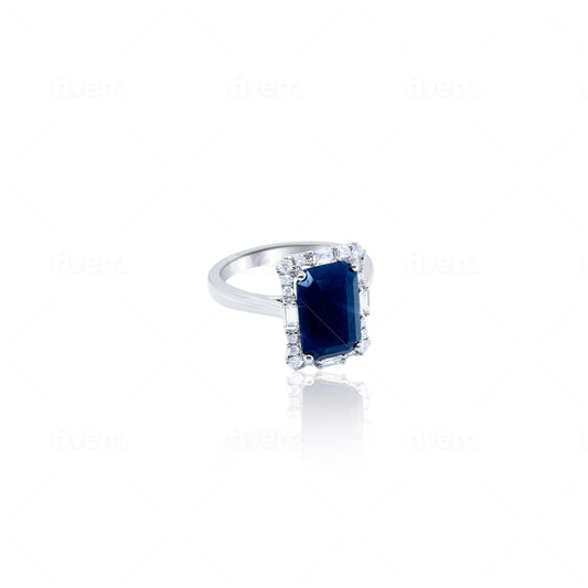 Statement Sapphire and Diamond Ring